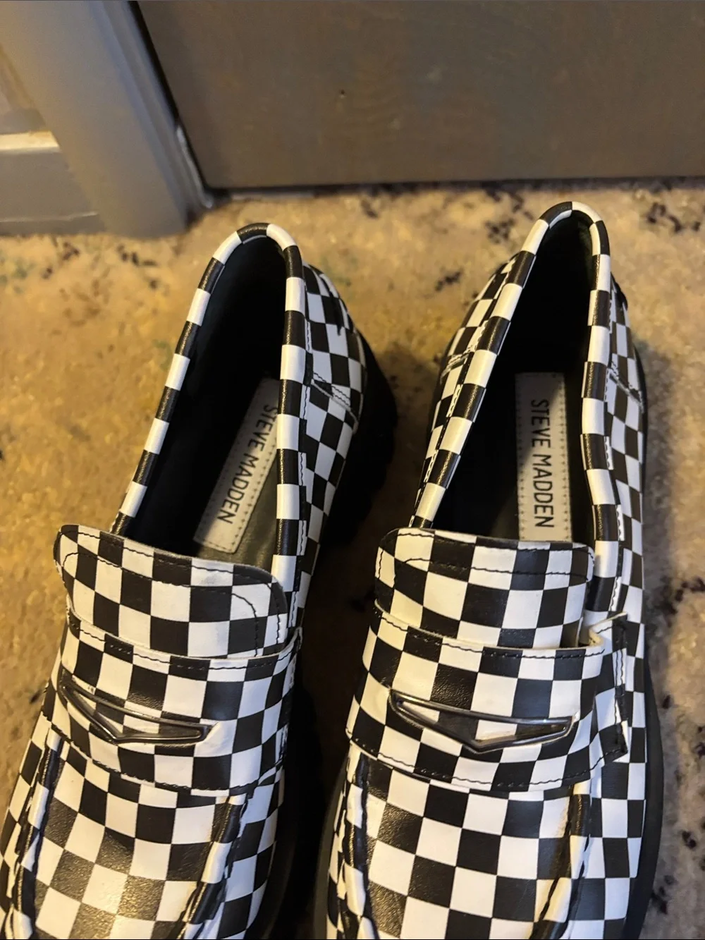 Steve Madden Lawrence Checkered Platform Chunky Loafer Black White 80s Retro